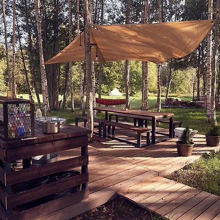 Les Glamping *